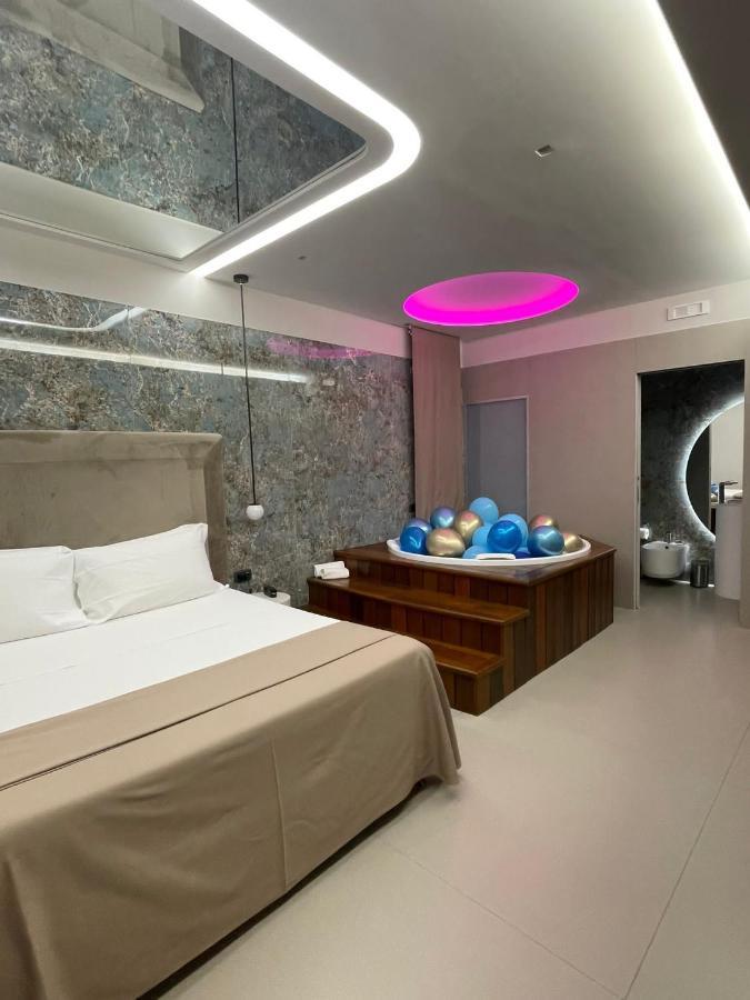 Hotel 2000 Giugliano In Campania Ngoại thất bức ảnh