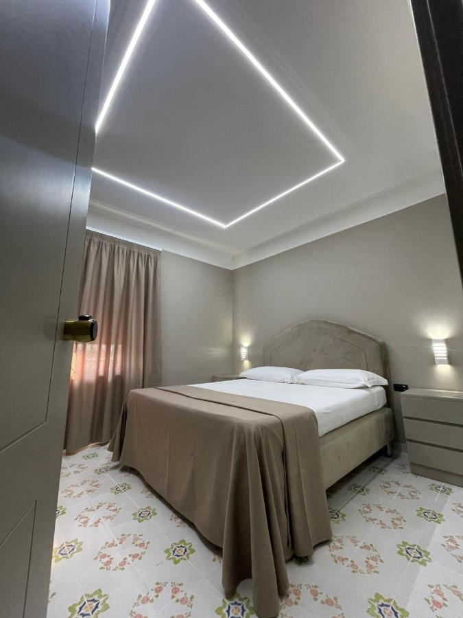 Hotel 2000 Giugliano In Campania Ngoại thất bức ảnh